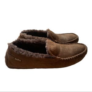 Men’s size 13 L.L. Bean slippers!